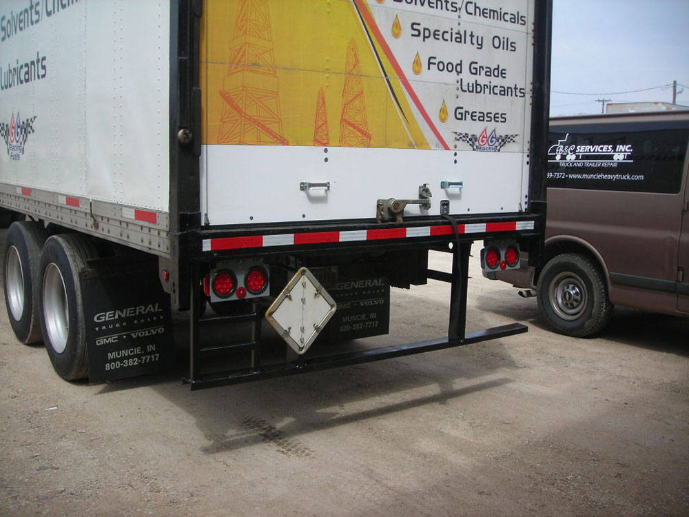 Box Truck Work for G&G Oil/Racing